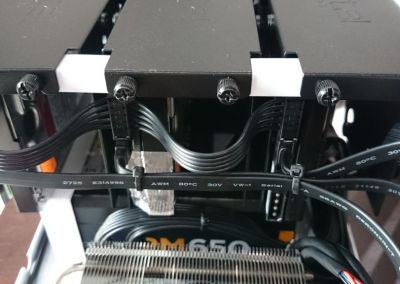 Managing cables for HDDs requires some creativity
